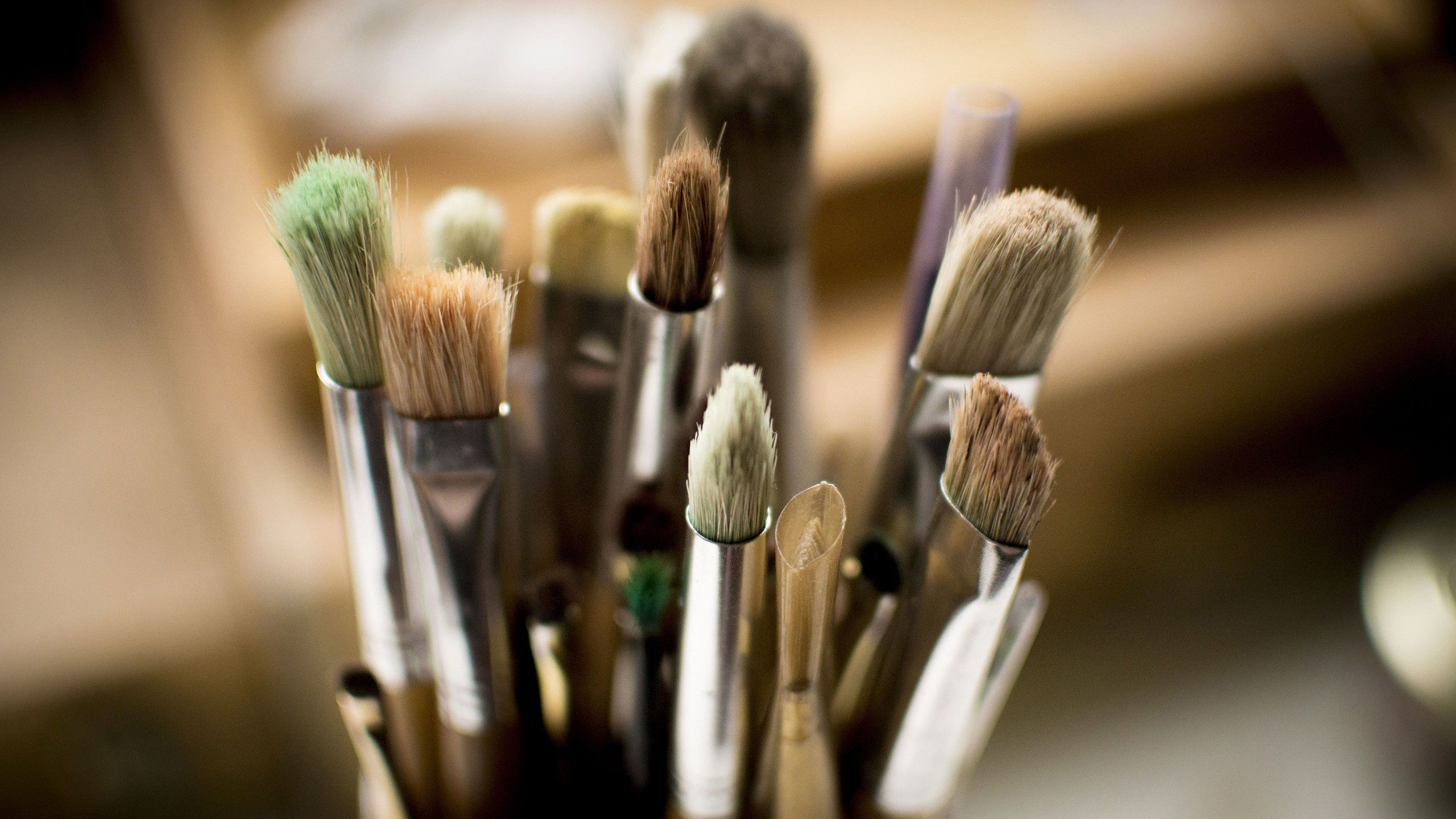 Download Wallpaper brush, 2560x Makeup brushes