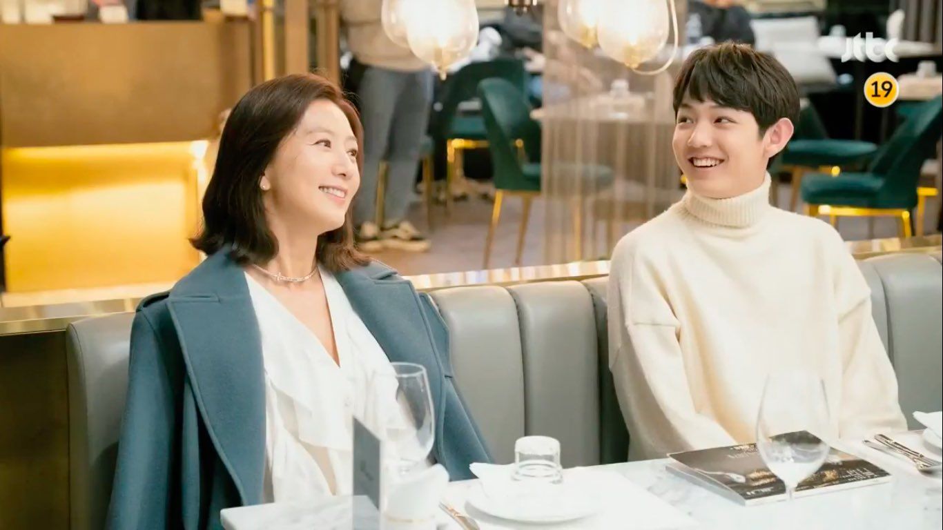 The World Of The Married: A Theory On Dr Ji Sun Woo's Doorbell Scene