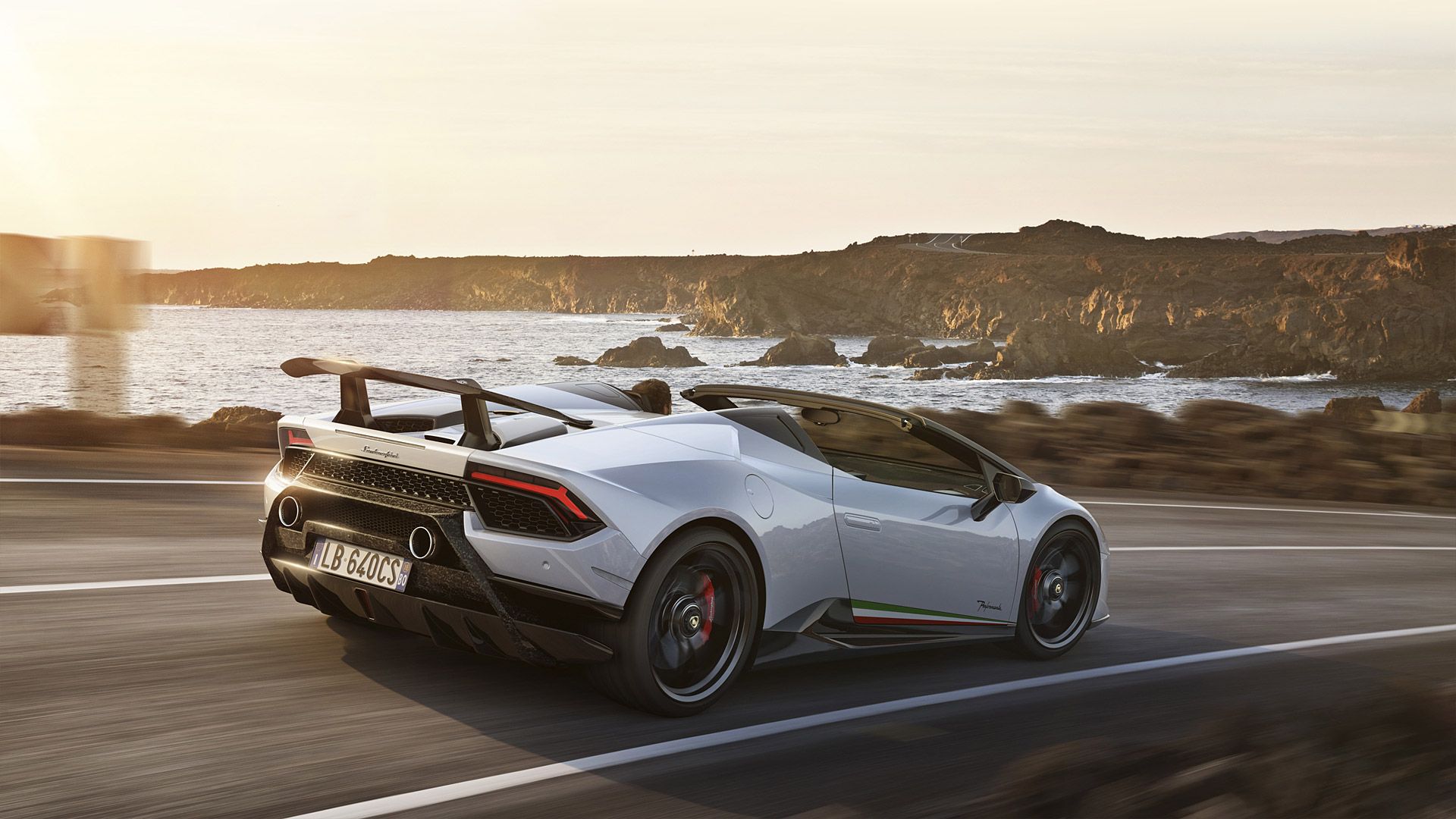 Lamborghini Huracan Performante Spyder Wallpaper, Specs & Videos