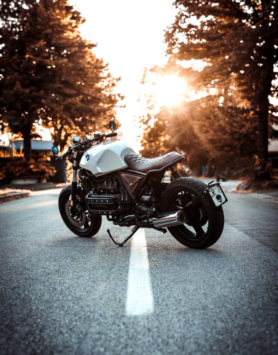 BMW Motorcycle [iPhone & Android] Wallpaper