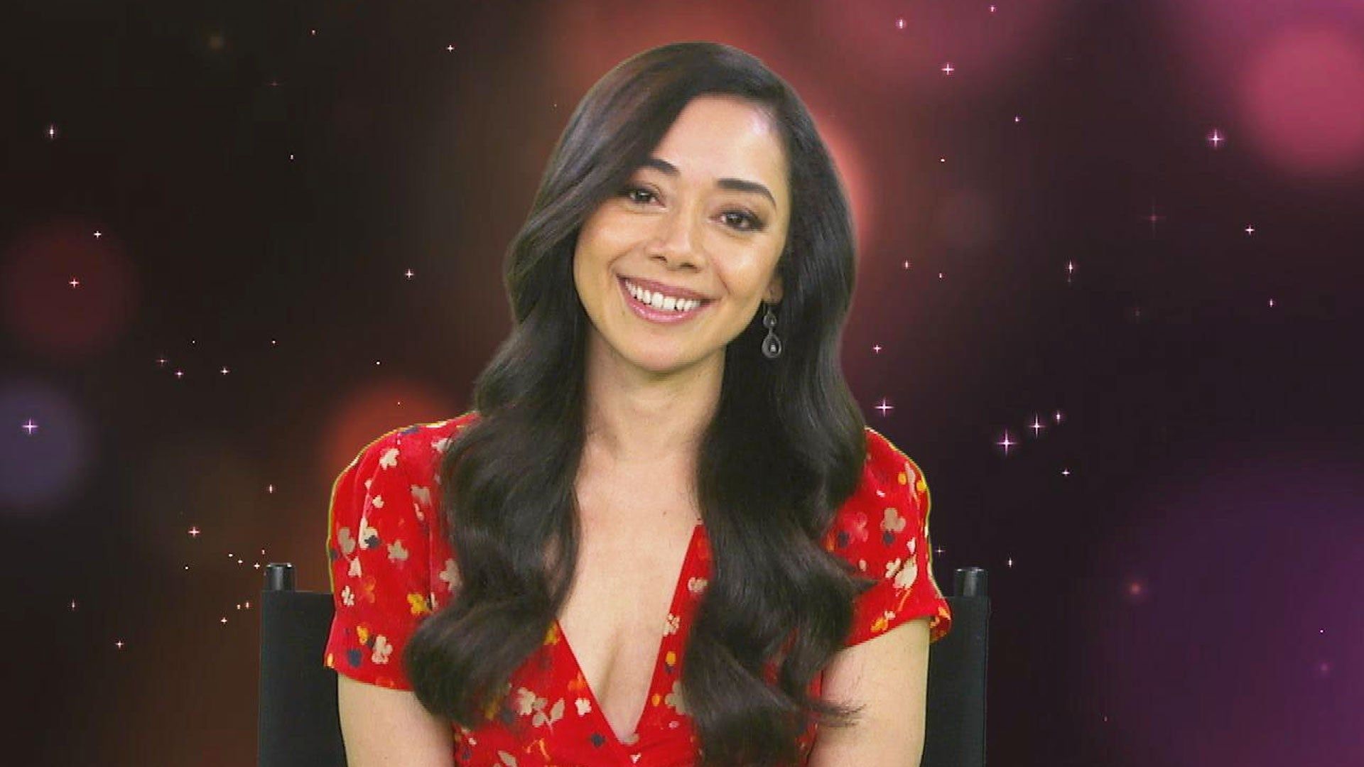 Aimee Garcia has shared a beautiful picture of her, wishing everyone a Happy New Year! (Picture)