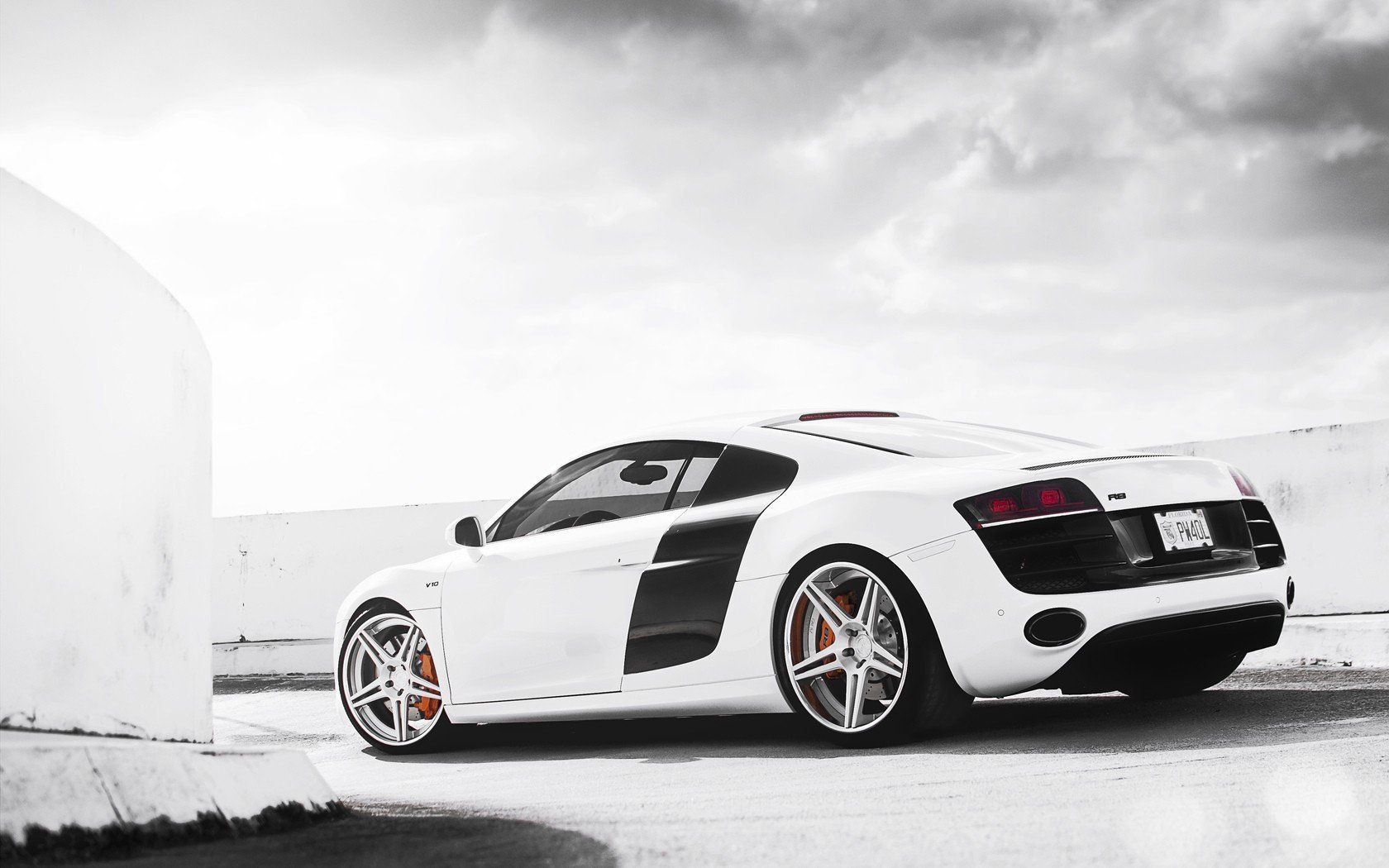 White cars Audi vehicles wheels Audi R8 bags sports cars luxury sport cars wallpaperx1050