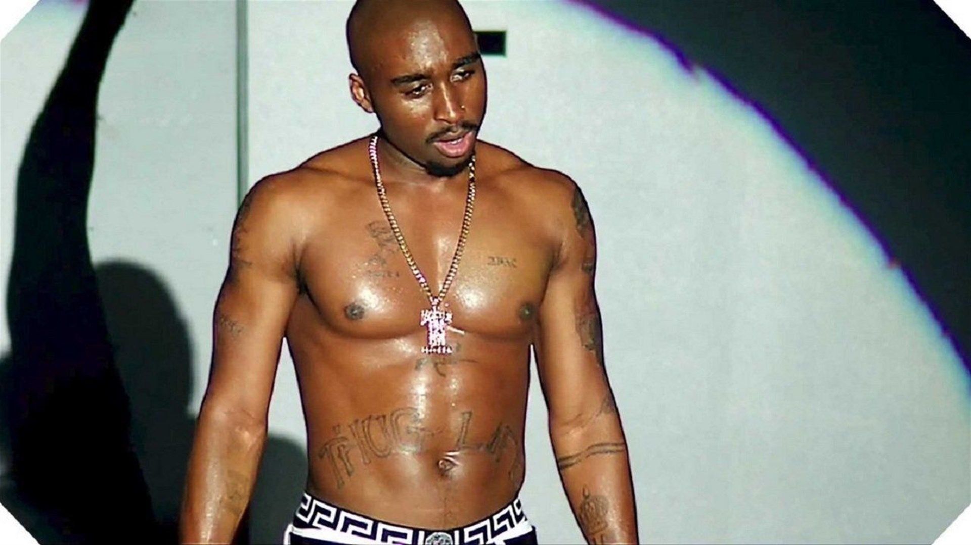 Buy All Eyez On Me Store En IE