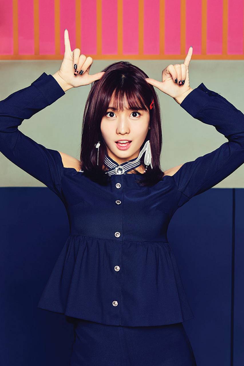 Momo Twice Wallpaper