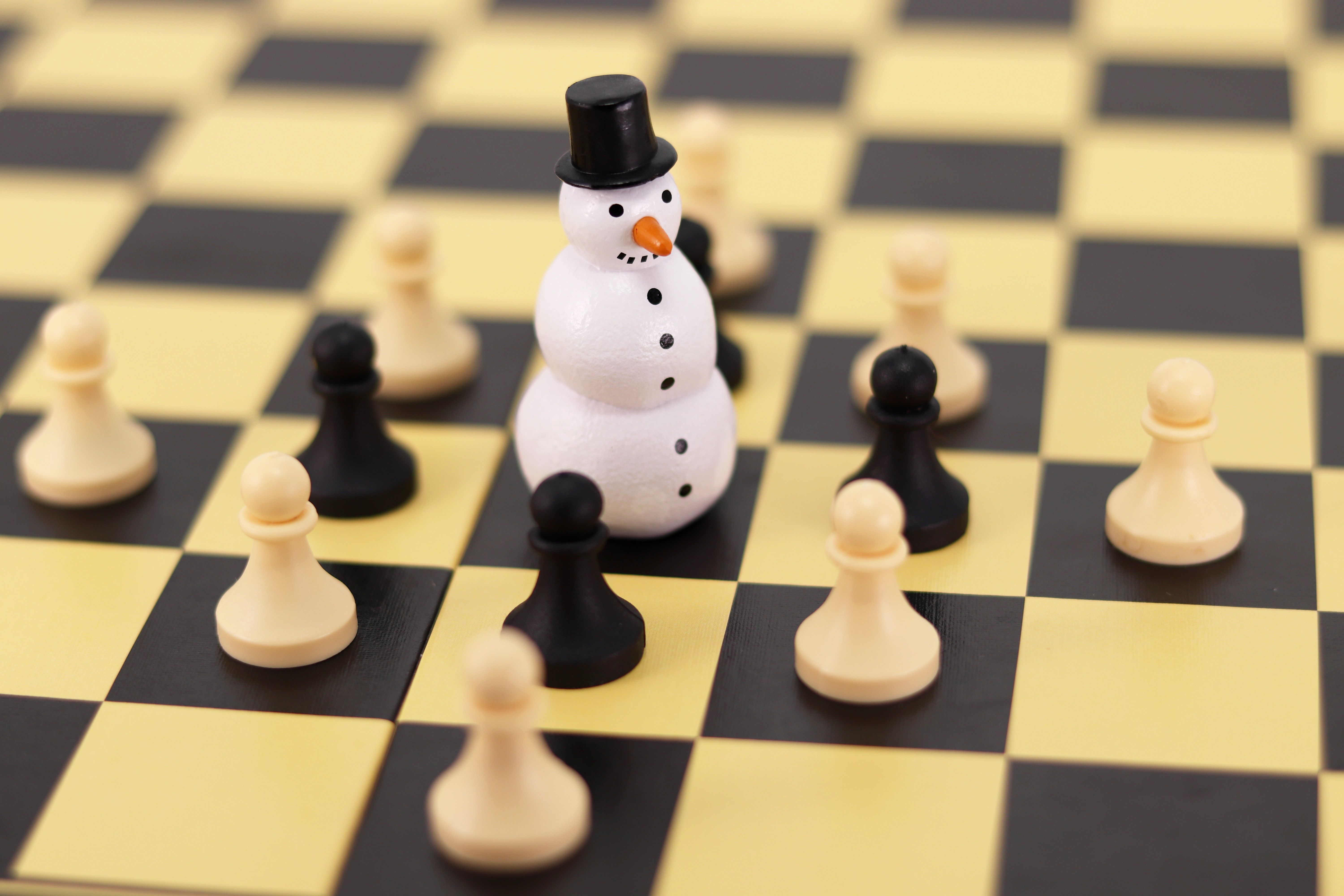 Download wallpaper 6000x4000 chess, snowman, figures, pawns, chess board, game HD background