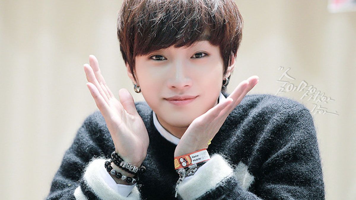 Jung Jinyoung. KPOP Image Board