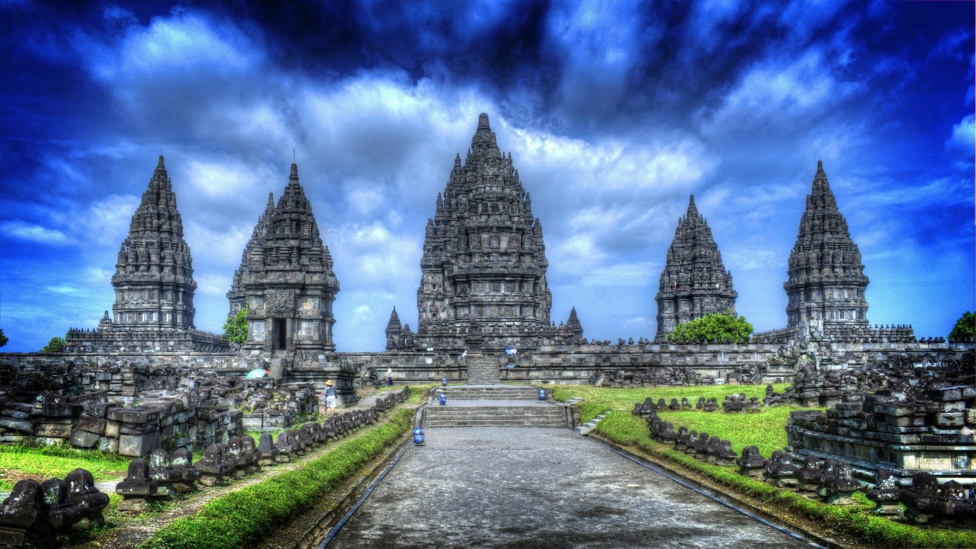 Prambanan Or Candi Rara Jonggrang Is A 9th Century Hindu Temple Compound In Central Java, Indonesia, Dedicated To The Trimurti, T. Wisata Budaya, Borobudur, Candi