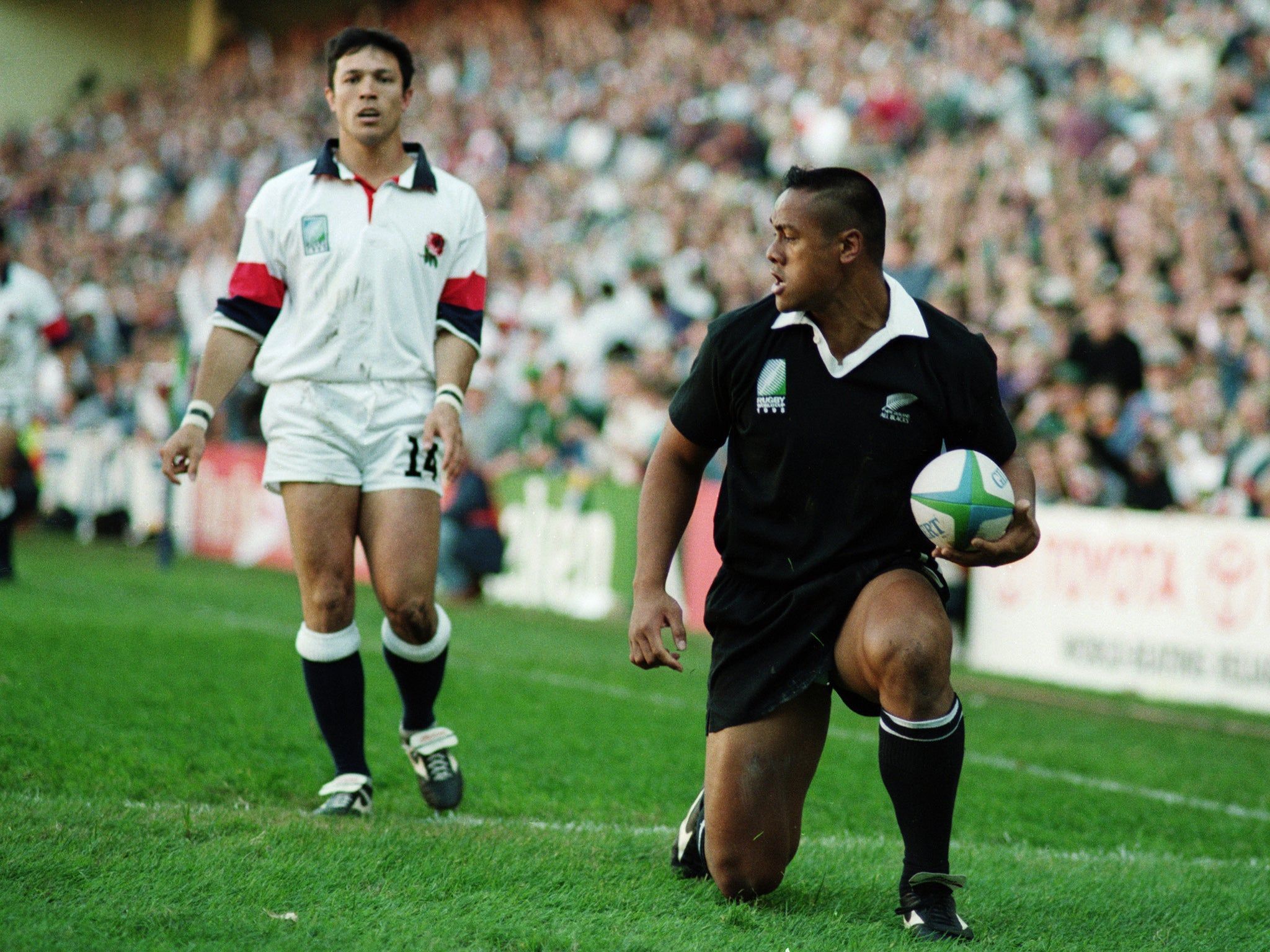 Jonah Lomu: video of the New Zealand legend's greatest tries