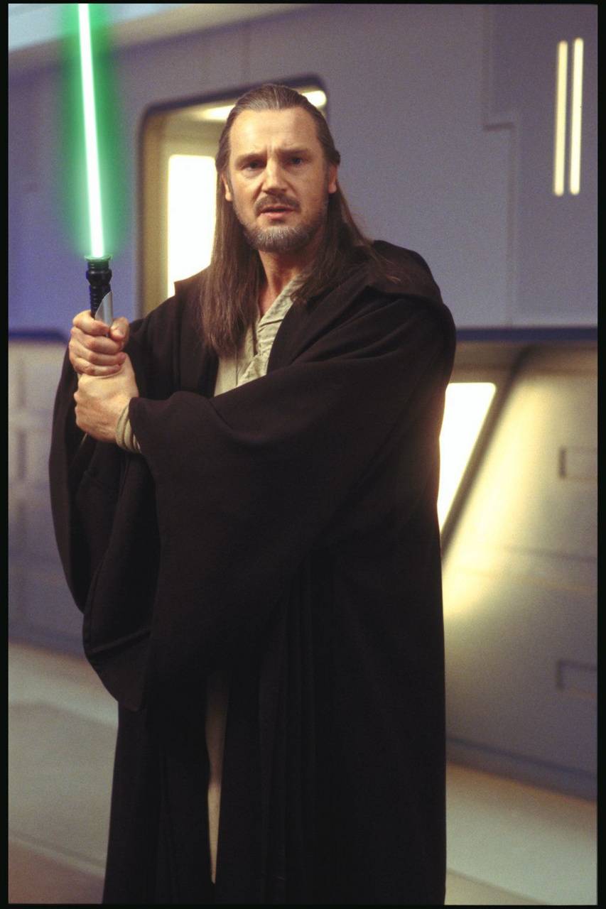 Hot Toys La version de production de Maître Qui Gon Jinn Mintinbox