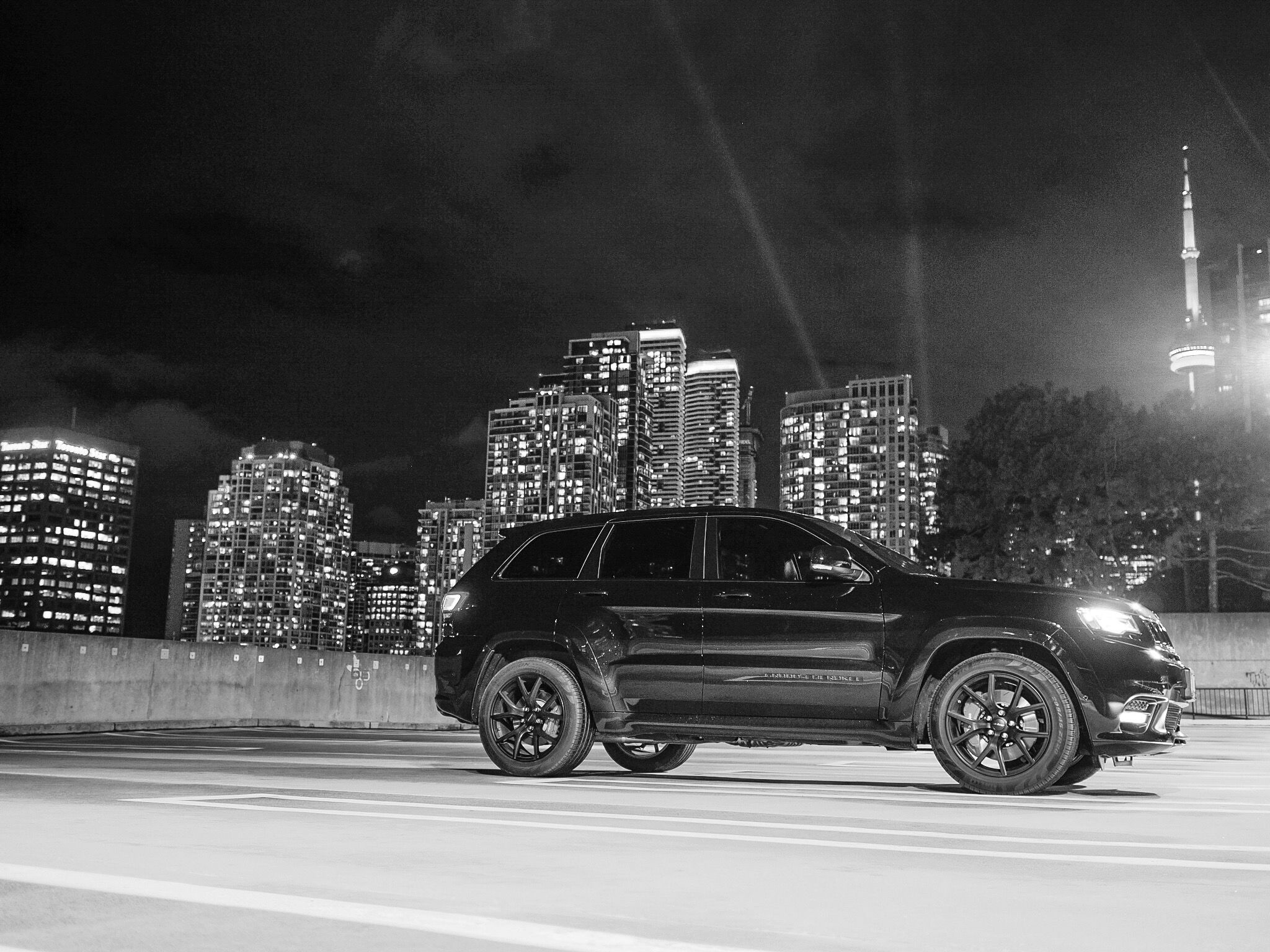 Review: Jeep Grand Cherokee SRT8