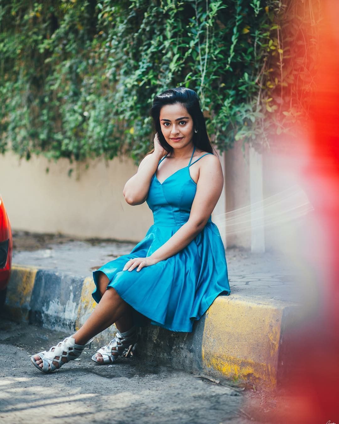 Apoorva Arora ÇR❕GR❕. Indian actresses, Women of india, Short dresses