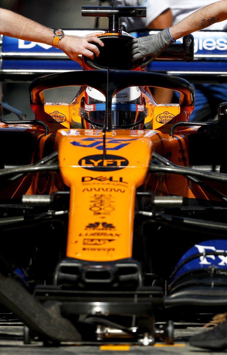 McLaren to freshen up your wallpaper?
