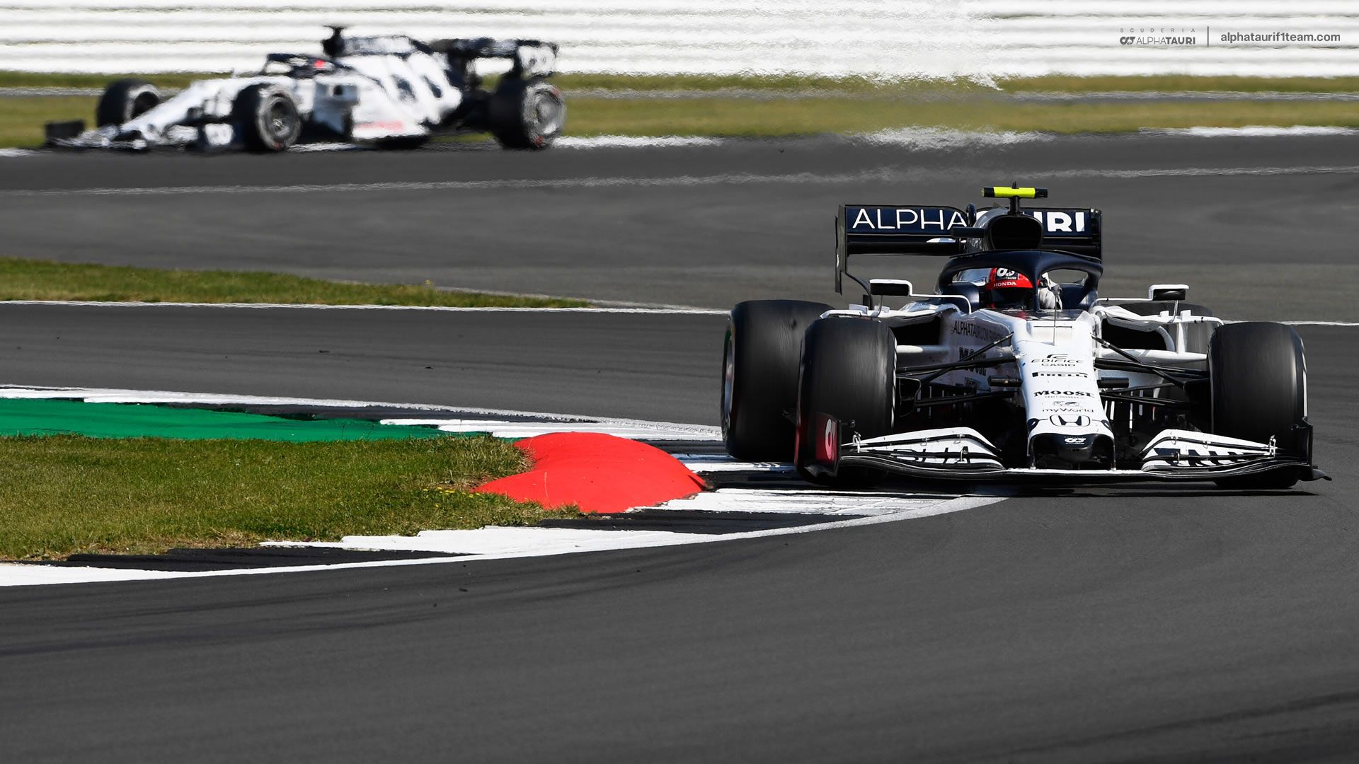 Download F1 Wallpaper