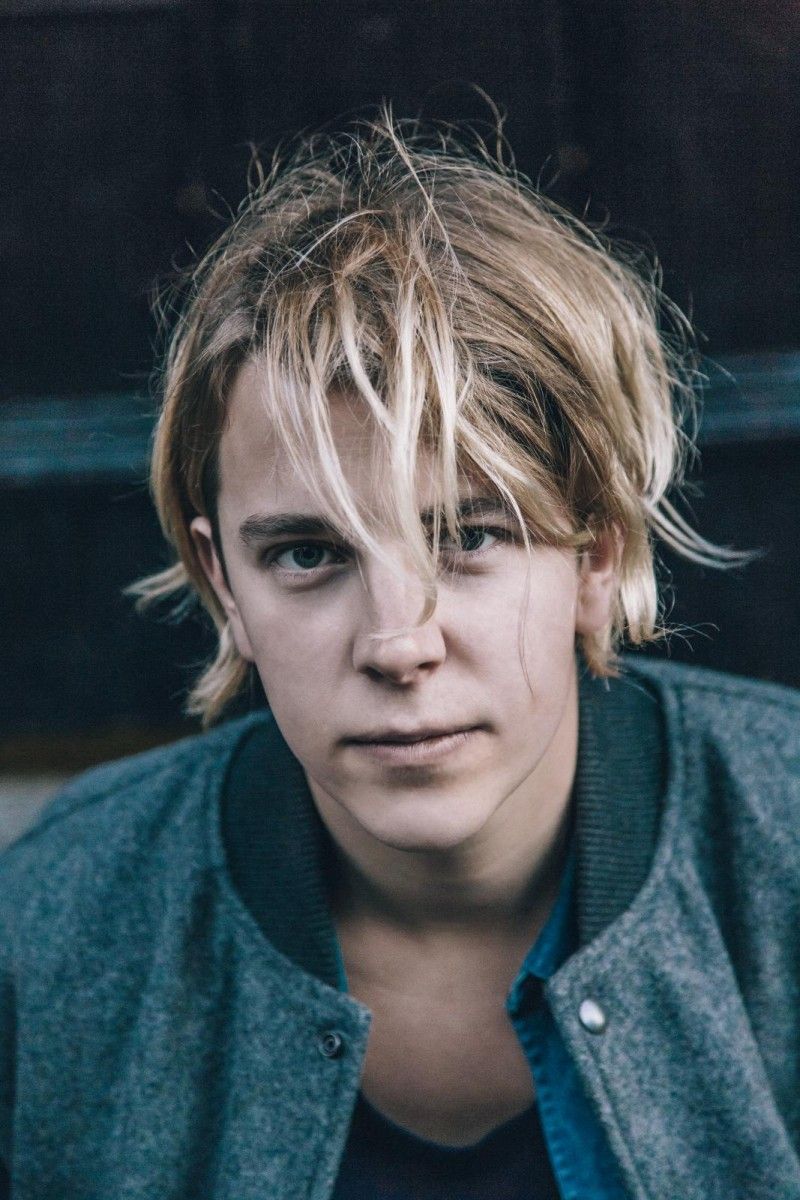 How Rich Is Tom Odell? Net Worth, Height, Weight & More