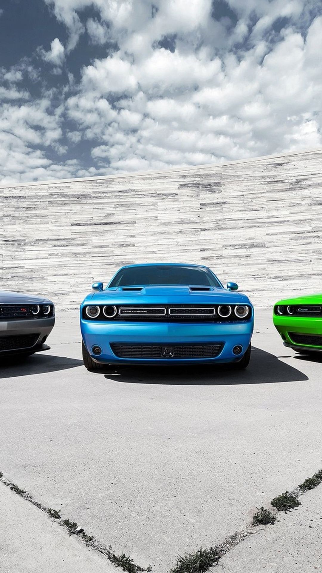 Dodge Challenger iPhone Wallpaper