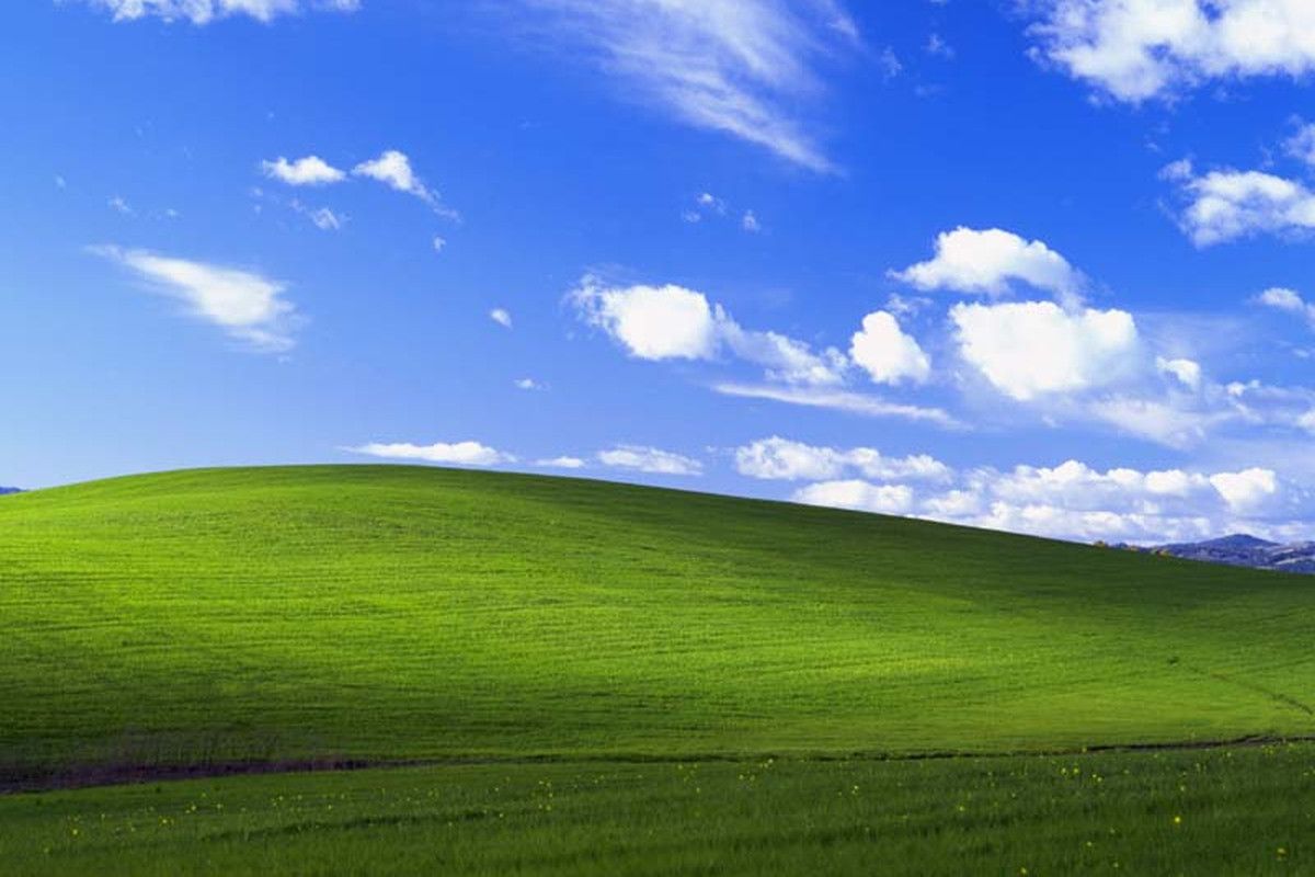 How the rolling hills of 'Bliss' changed desktop background forever