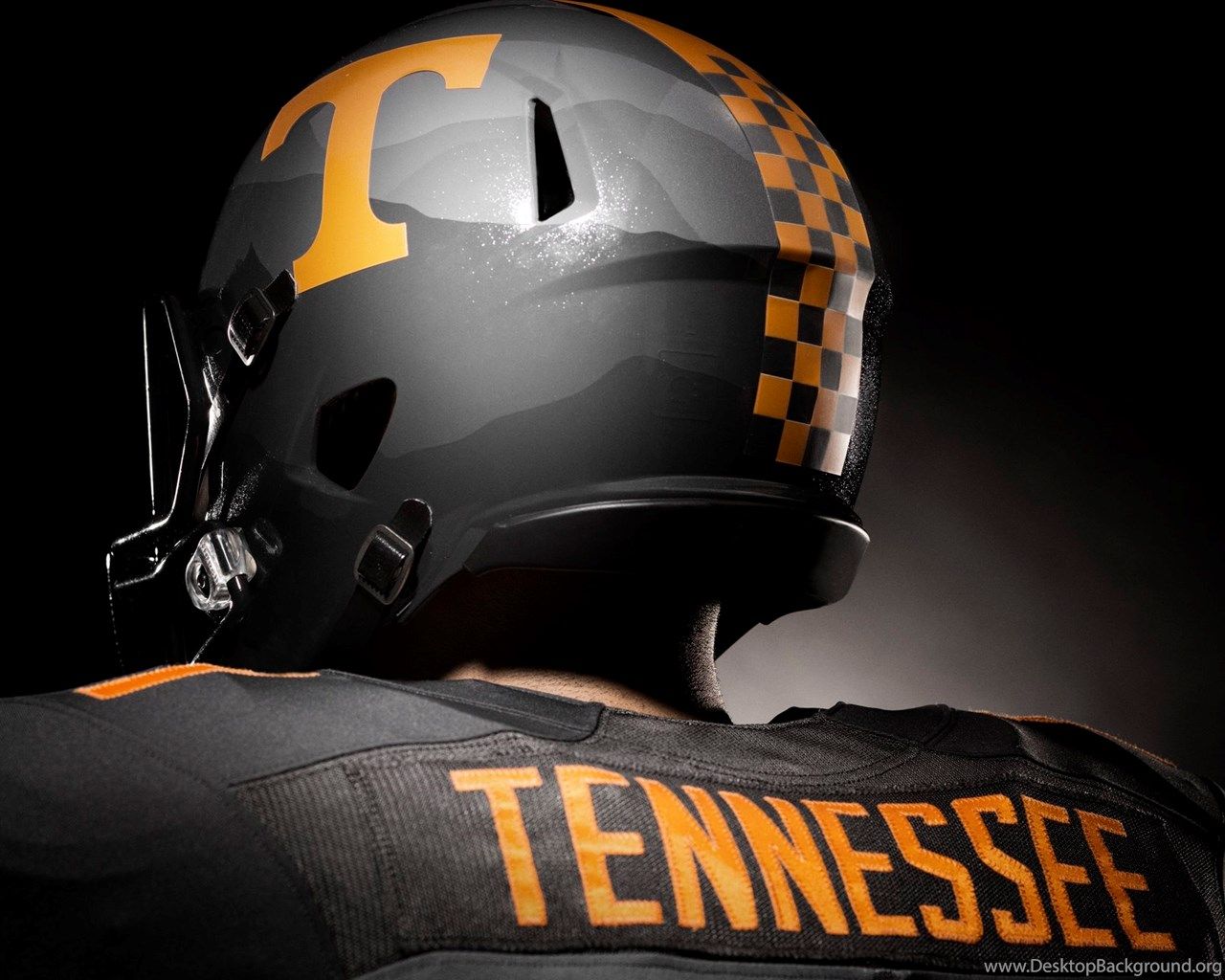 Tennessee Football Helmet Wallpaper Desktop Background