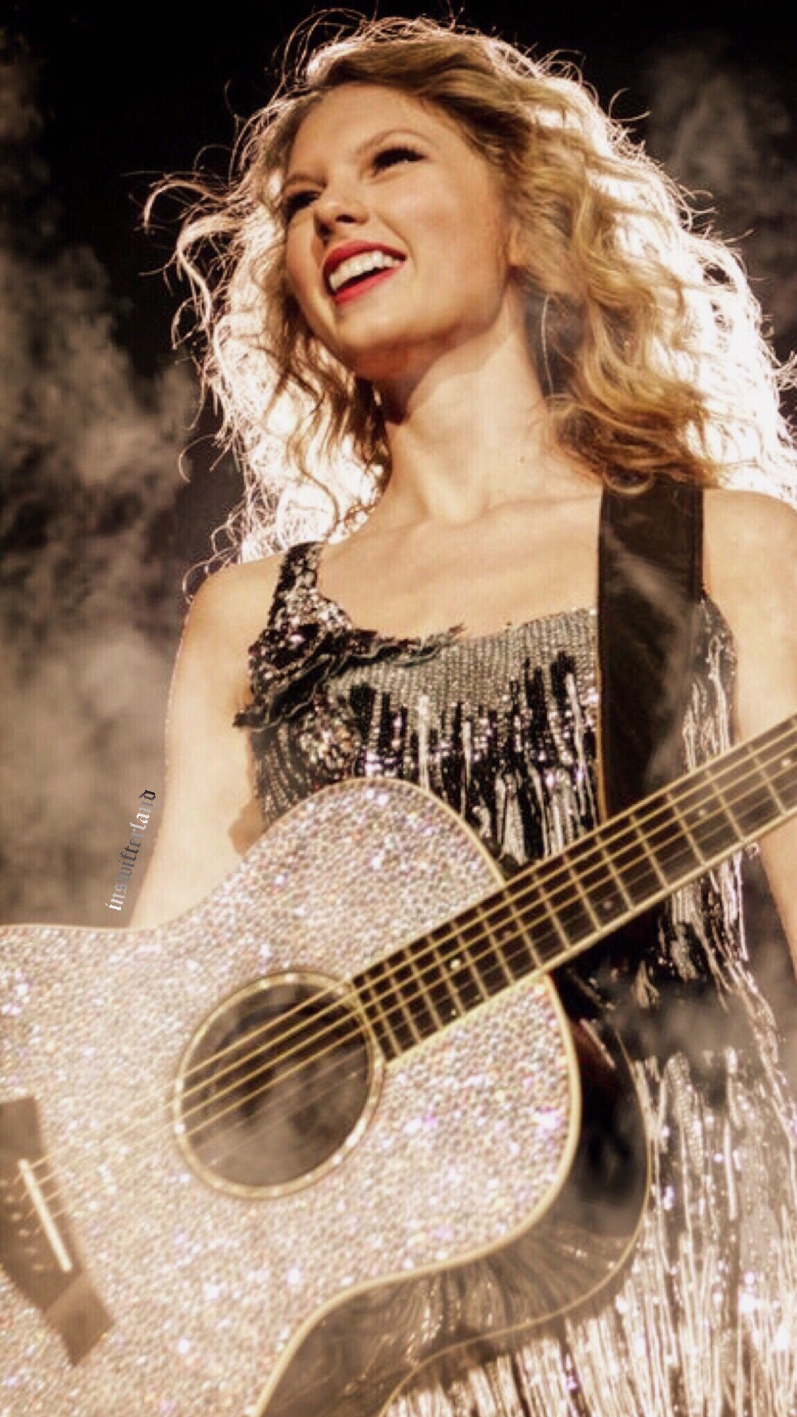Taylor Swift Fearless Wallpaper Taylor Swift Fearless Wallpaper