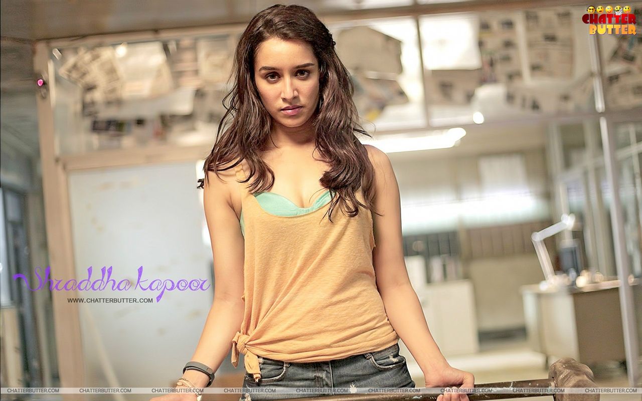 Shraddha Kapoor HD wallpaper