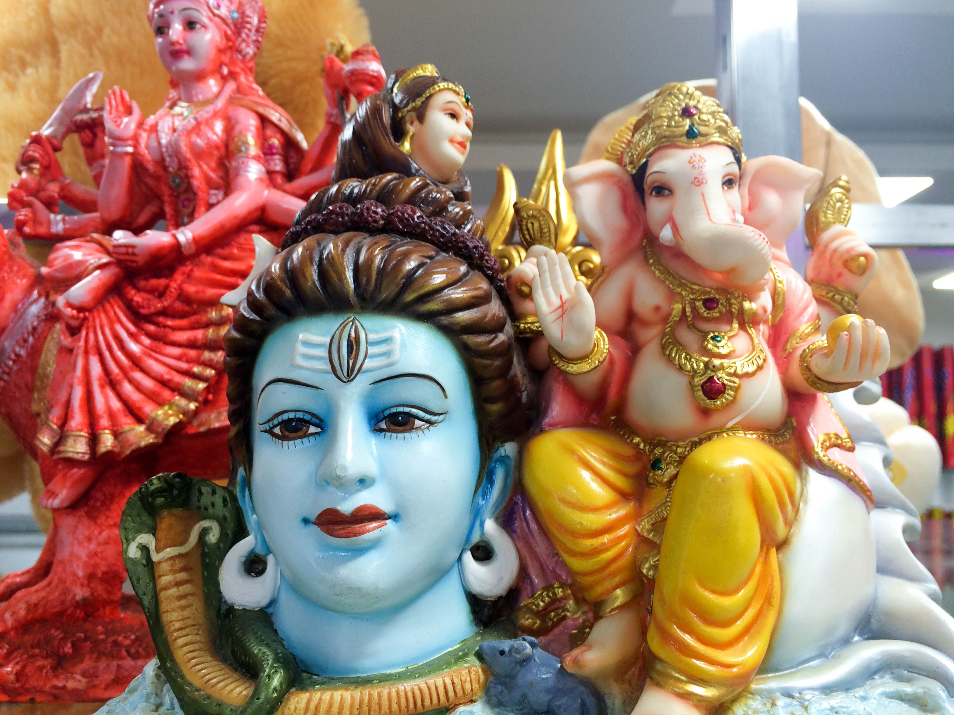 Shiva Parvati Ganesha Image statuette representing Lord Ganesh and his father Lord