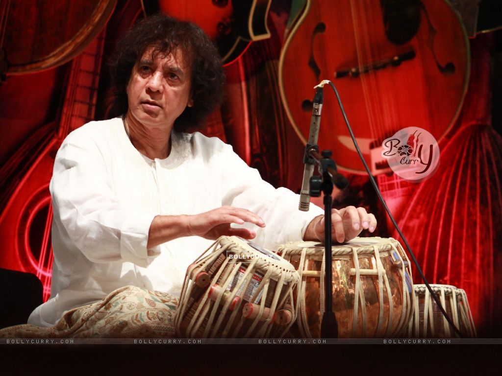 Wallpaper Hussain performs at the Birthday Anniversary Celebration of Mandolin Shrinivas size:1024x768