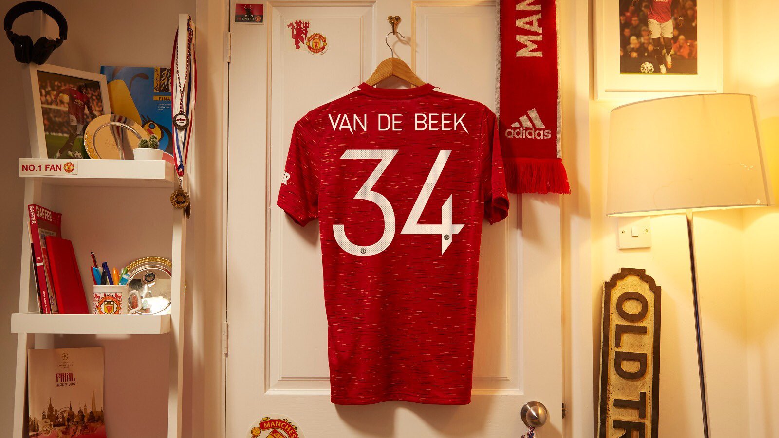 Donny Van De Beek Manchester United wallpaper