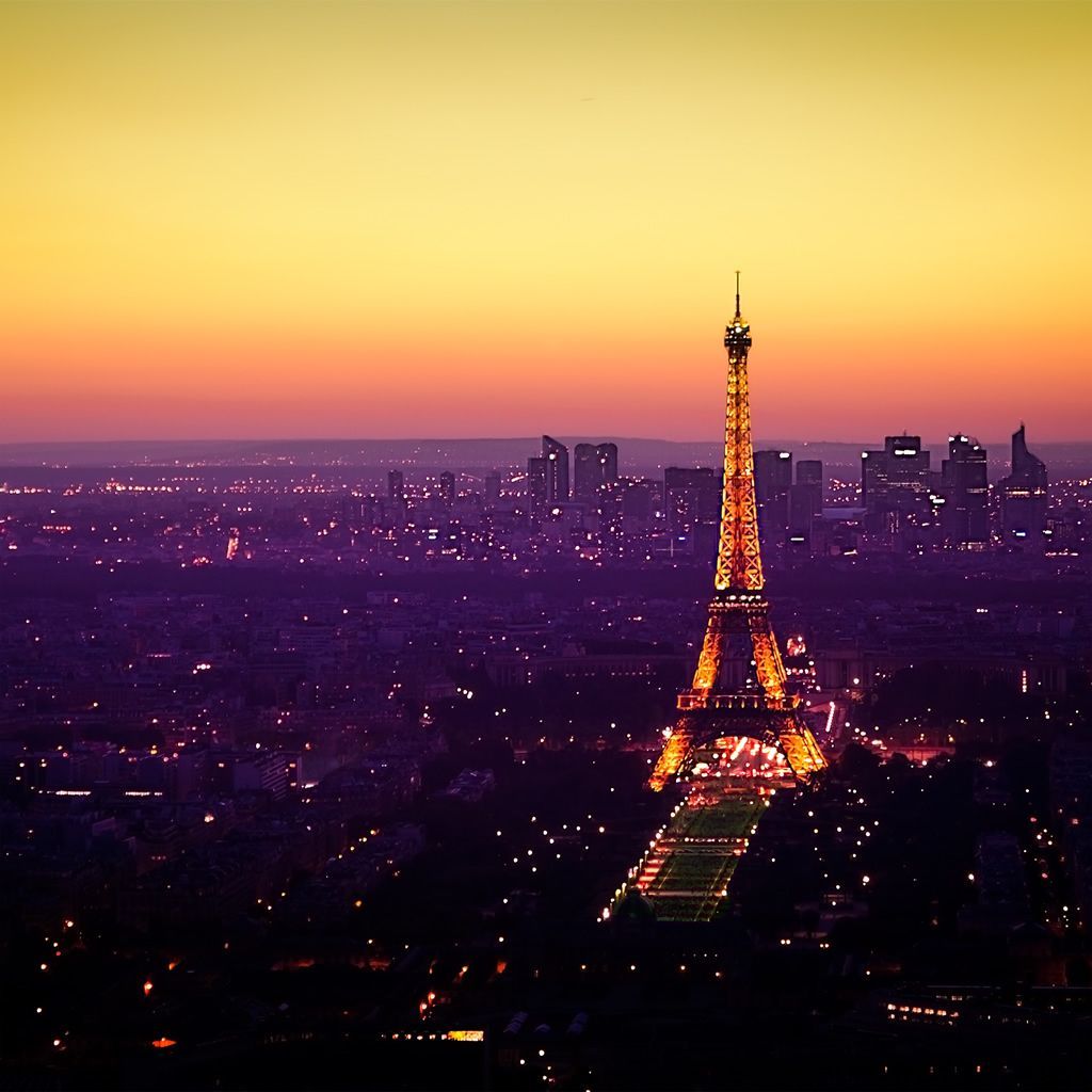 Paris Sunset Eiffel Tower #iPad #Wallpaper. Paris sunset, Eiffel tower at night, Paris
