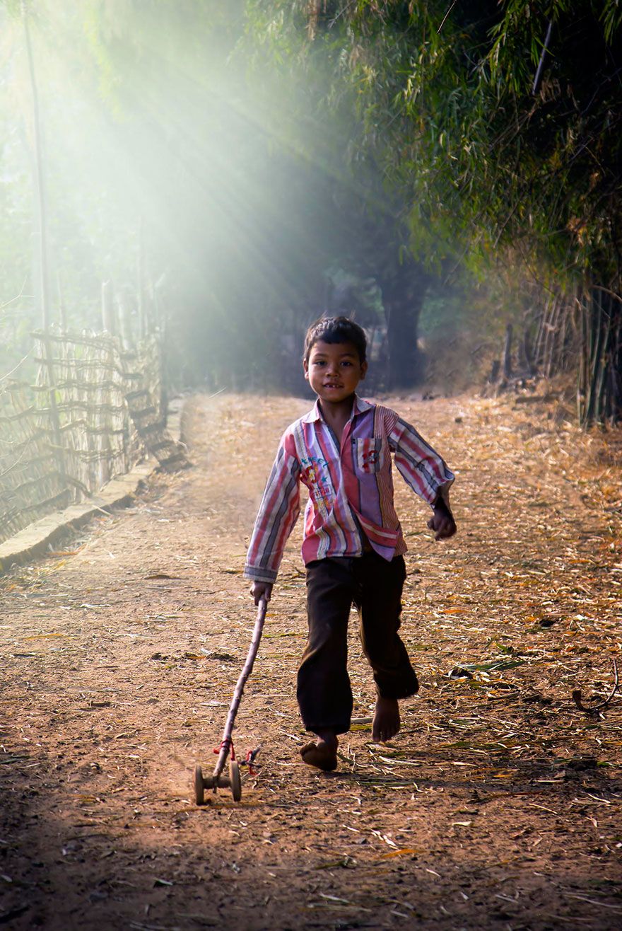 Magical Photo Of Children Playing Around The World