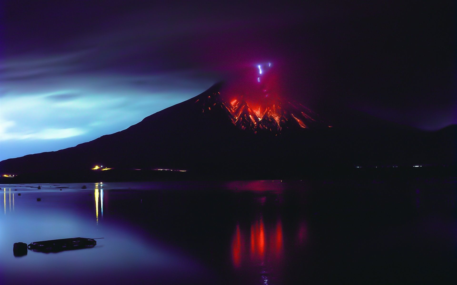 Sakurajima, Volcano Eruption, Lava, Natural Disaster, Japan 640x1136 IPhone 5 5S 5C SE Wallpaper, Background, Picture, Image