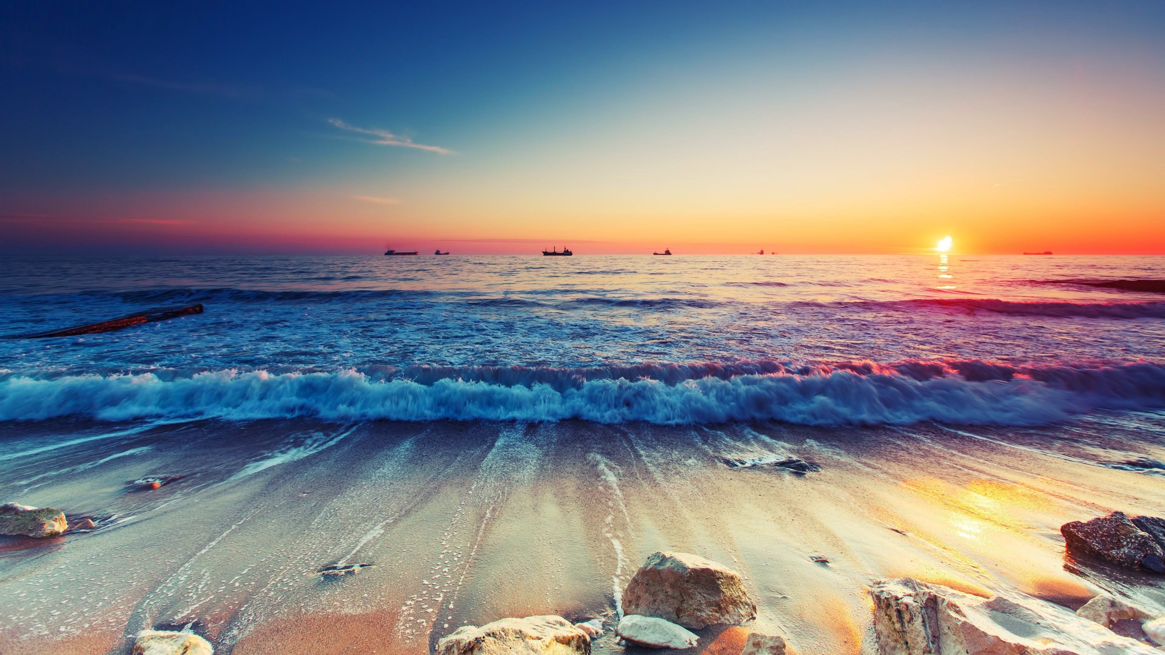 Seaside Serenity: Stunning iPhone Beach Aesthetic Wallpapers ...