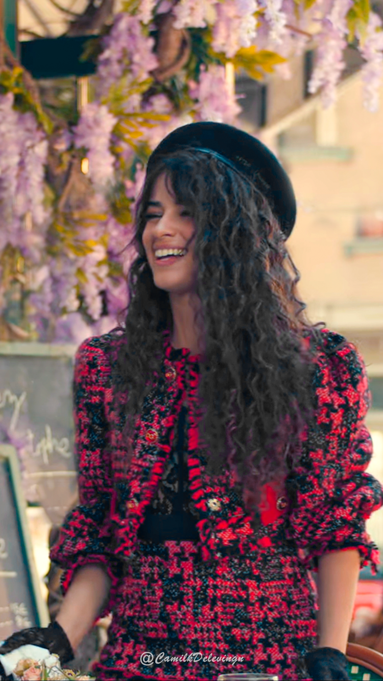 Camila Cabello. Camila cabello, Celebs, Curly hair styles