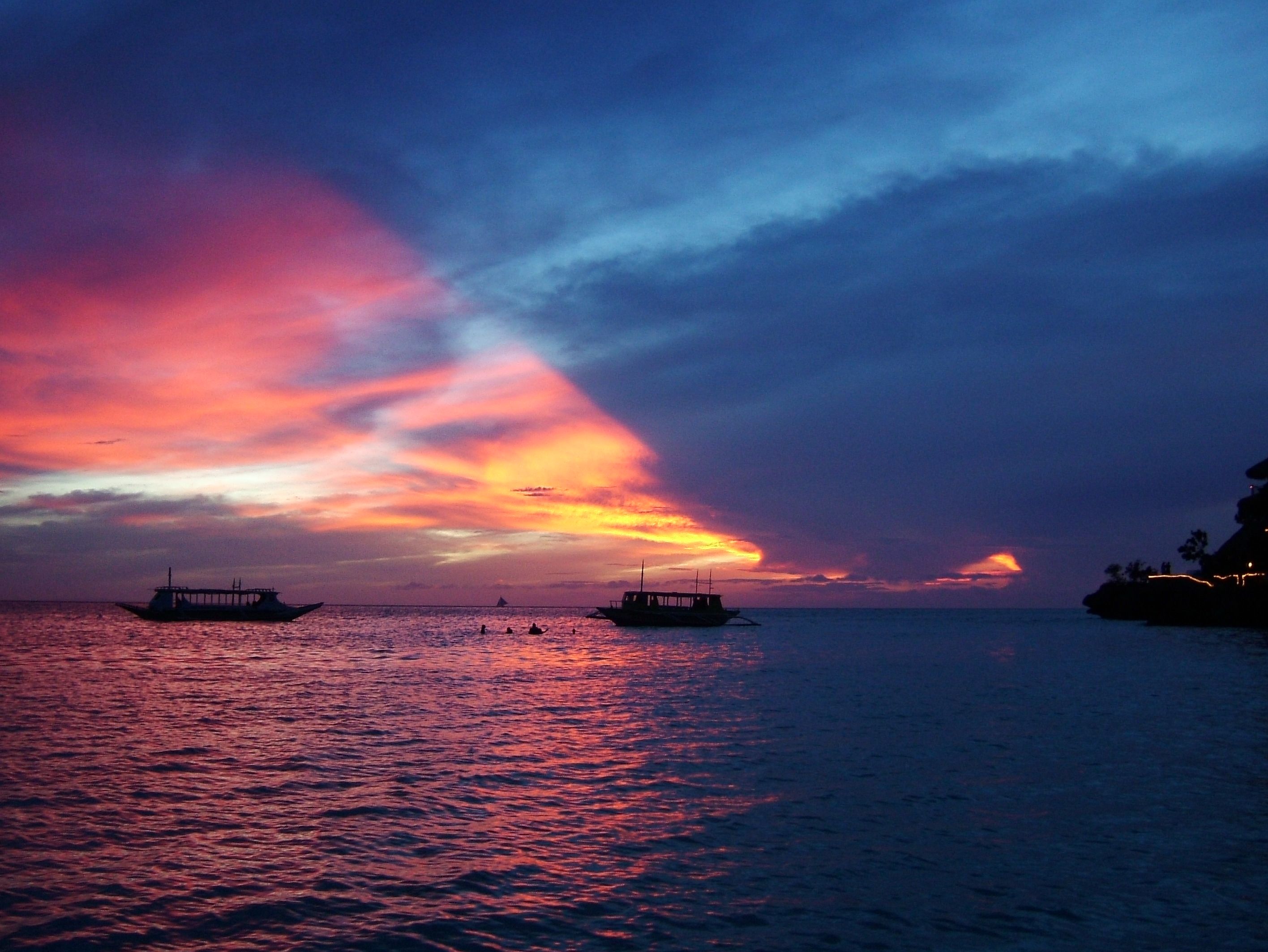 Asisbiz Sunset Philippines Boracay Beach 01