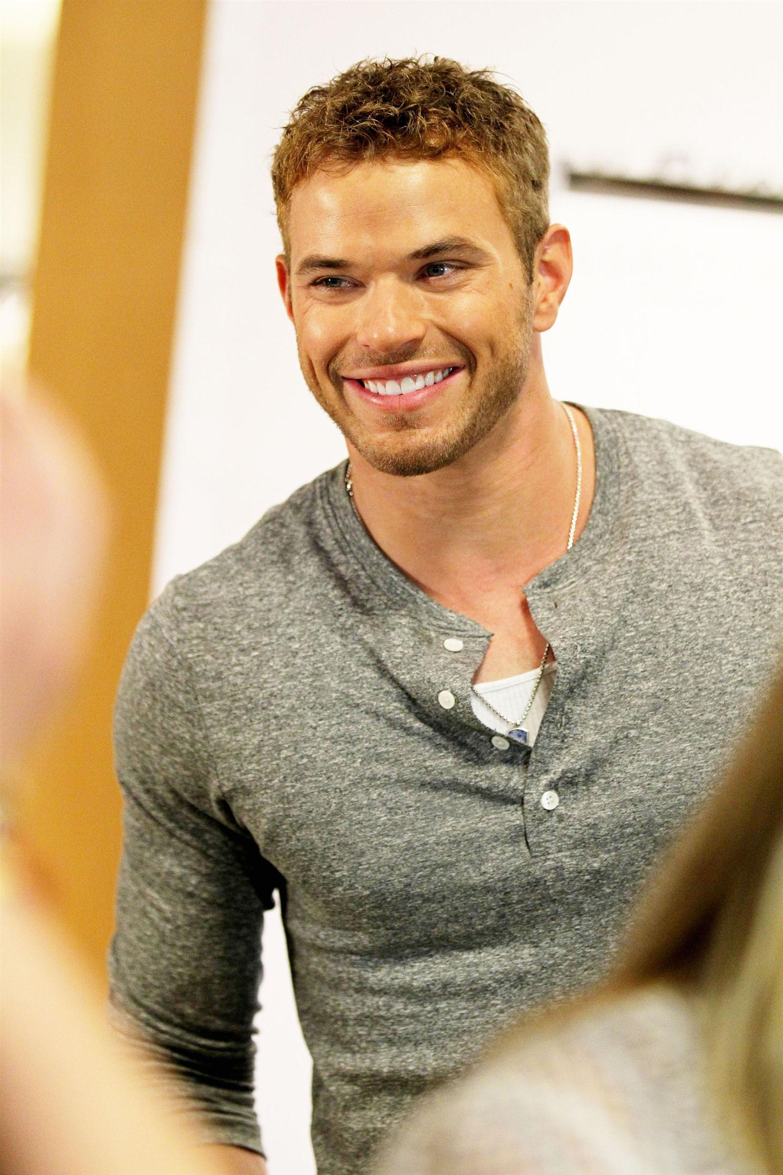 Kellan Lutz Wallpaper. Kellan Lutz Breaking Dawn Wallpaper, Kellan Lutz Wallpaper and Kellan Lutz Background