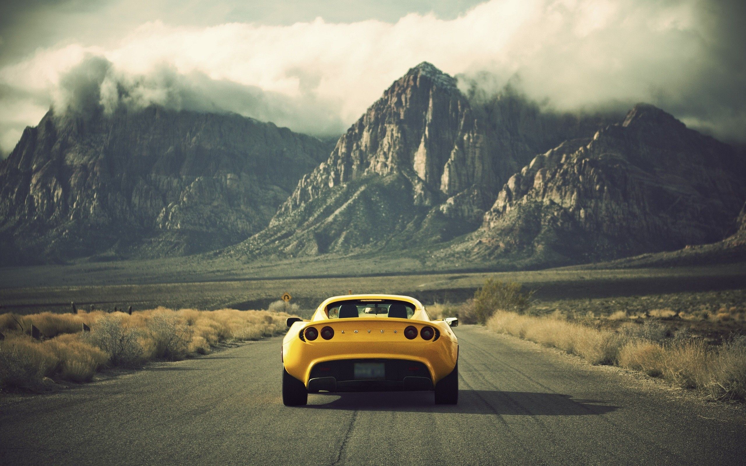 mountains, landscapes, cars, Lotus Elise, Lotus, yellow cars wallpaper