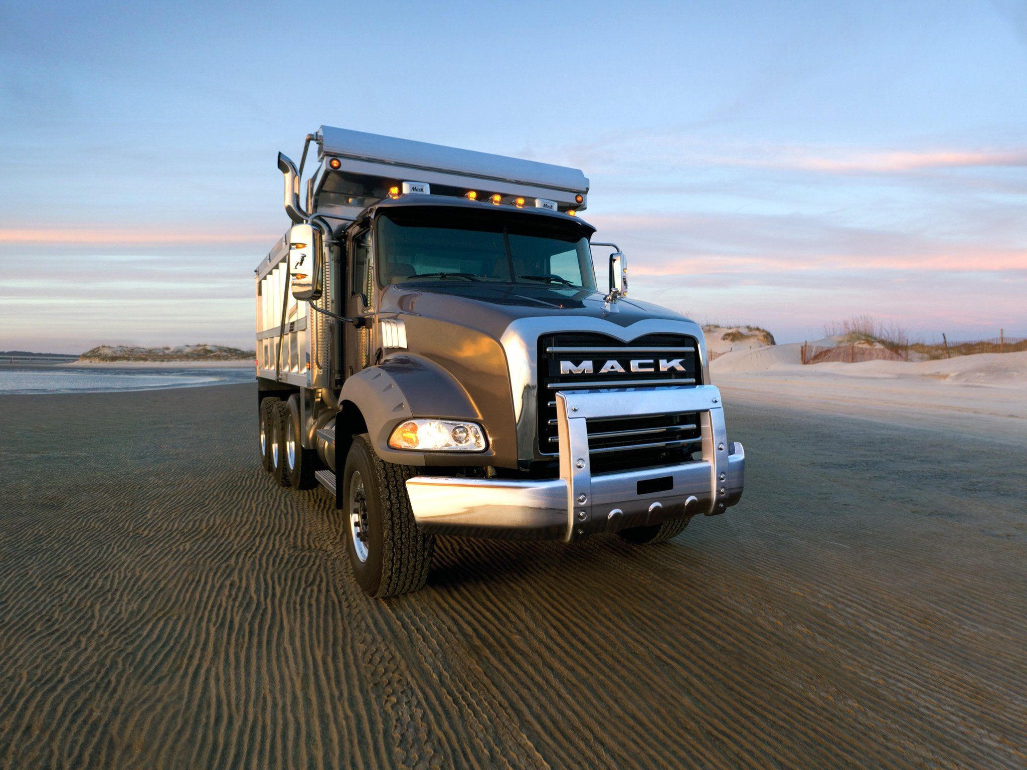 02mack, Granite, 6x Dump, Truck, Semi, Tractor, Construction, Dumptruck Wallpaper HD / Desktop and Mobile Background