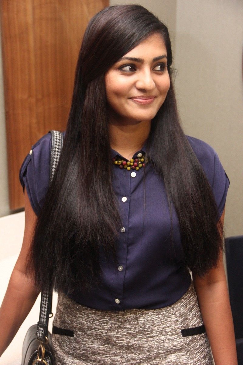 Parvathi Menon Photo, Picture, Wallpaper