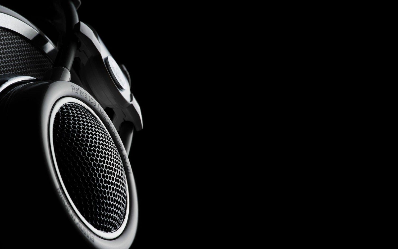 Best wallpaper of headphones, picture of minimalism, black and white