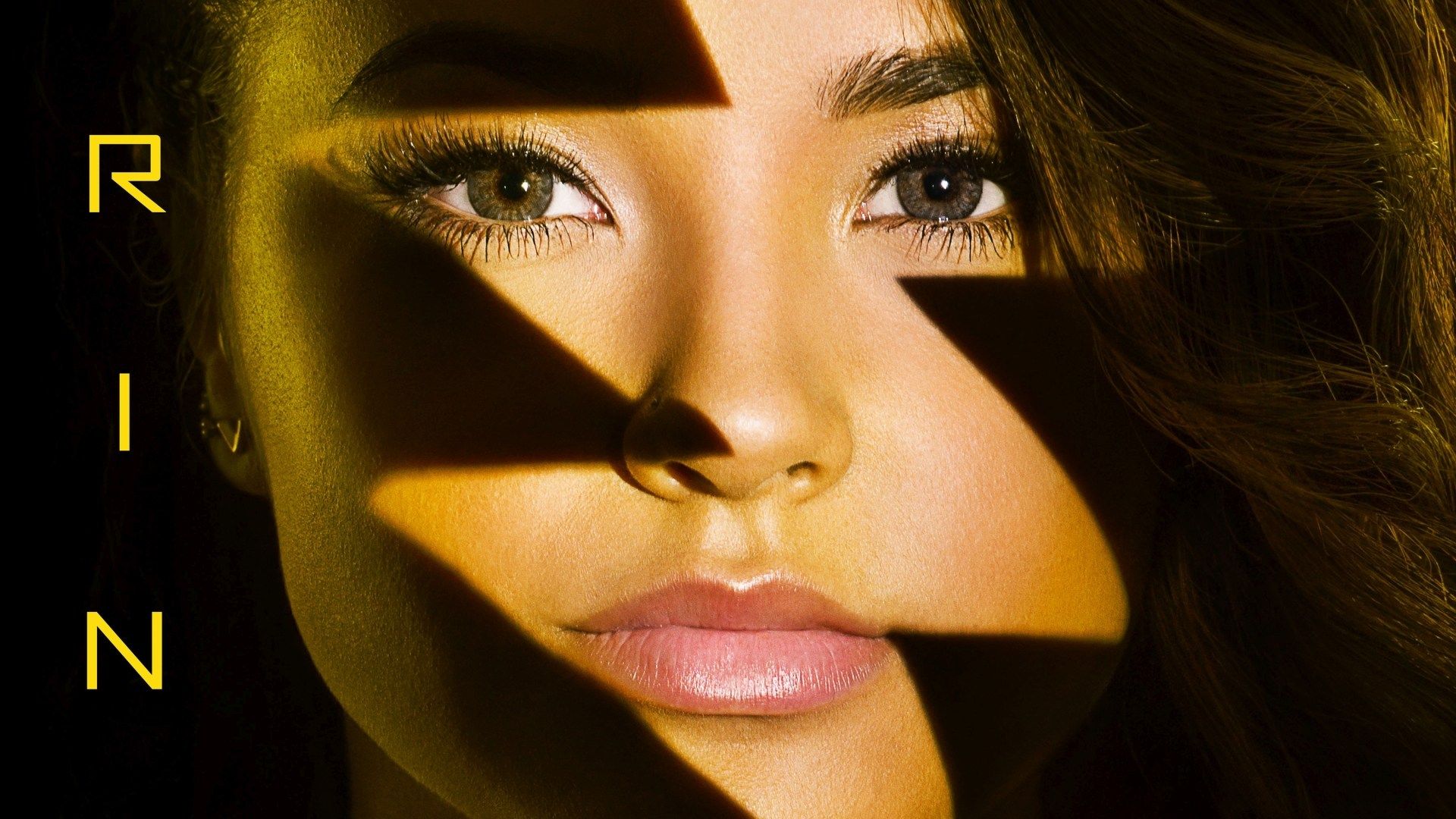 Power Rangers, Power Rangers (Movie), Yellow Ranger HD Wallpaper & Background • 30035 • Wallur