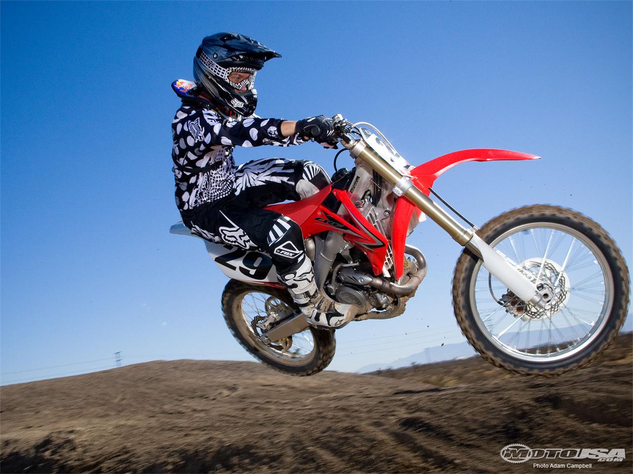 Cool Honda Dirt Bike Wallpaper