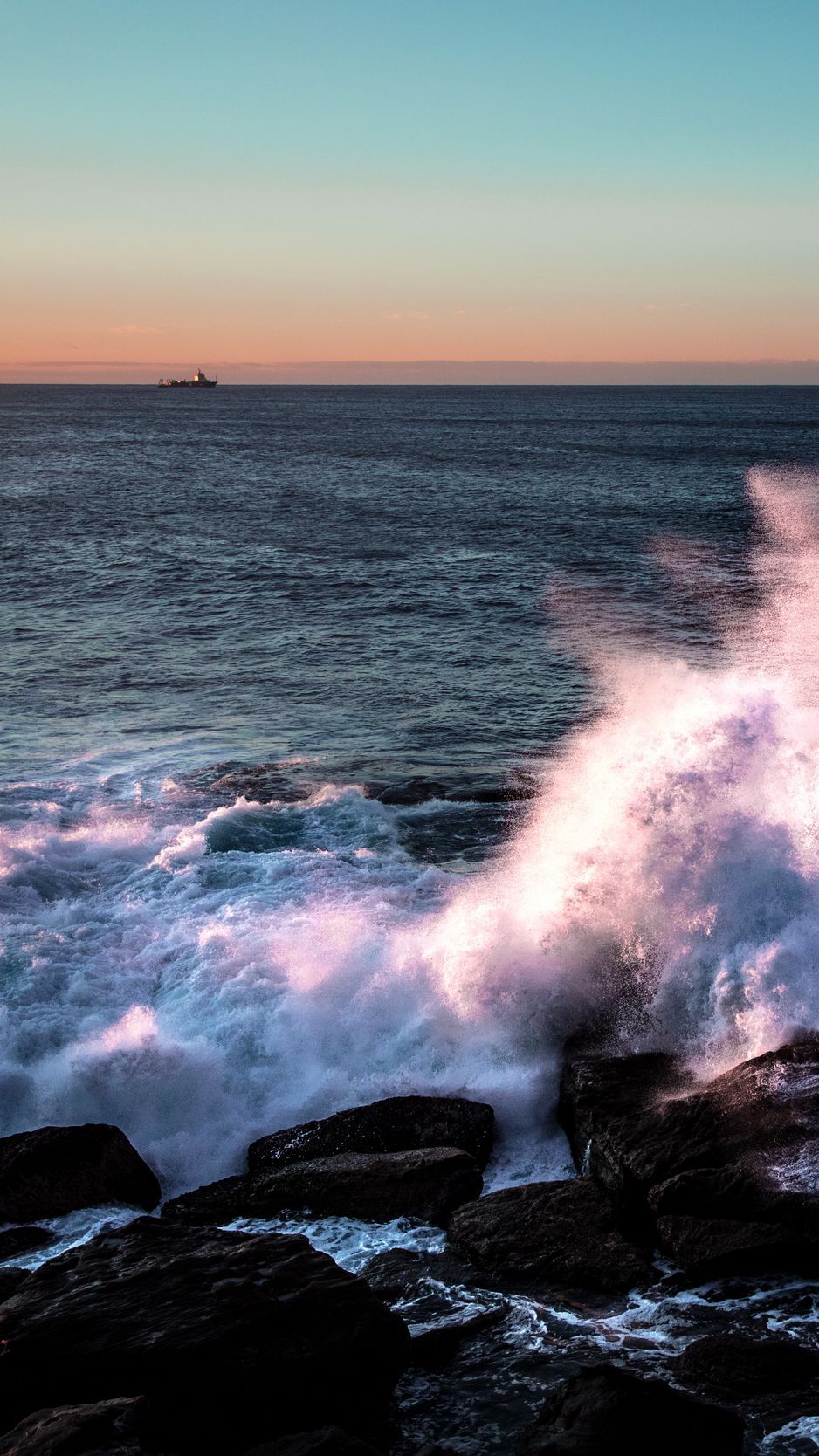 Download Wallpaper 938x1668 Sea, Waves, Spray, Stones, Shore Iphone 8 7 6s 6 For Parallax HD Background