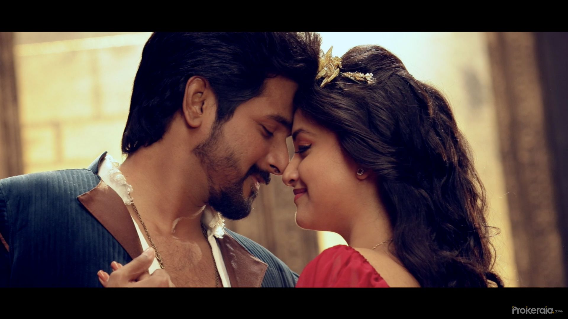 Download Wallpaper And Keerthy Suresh, Download Wallpaper