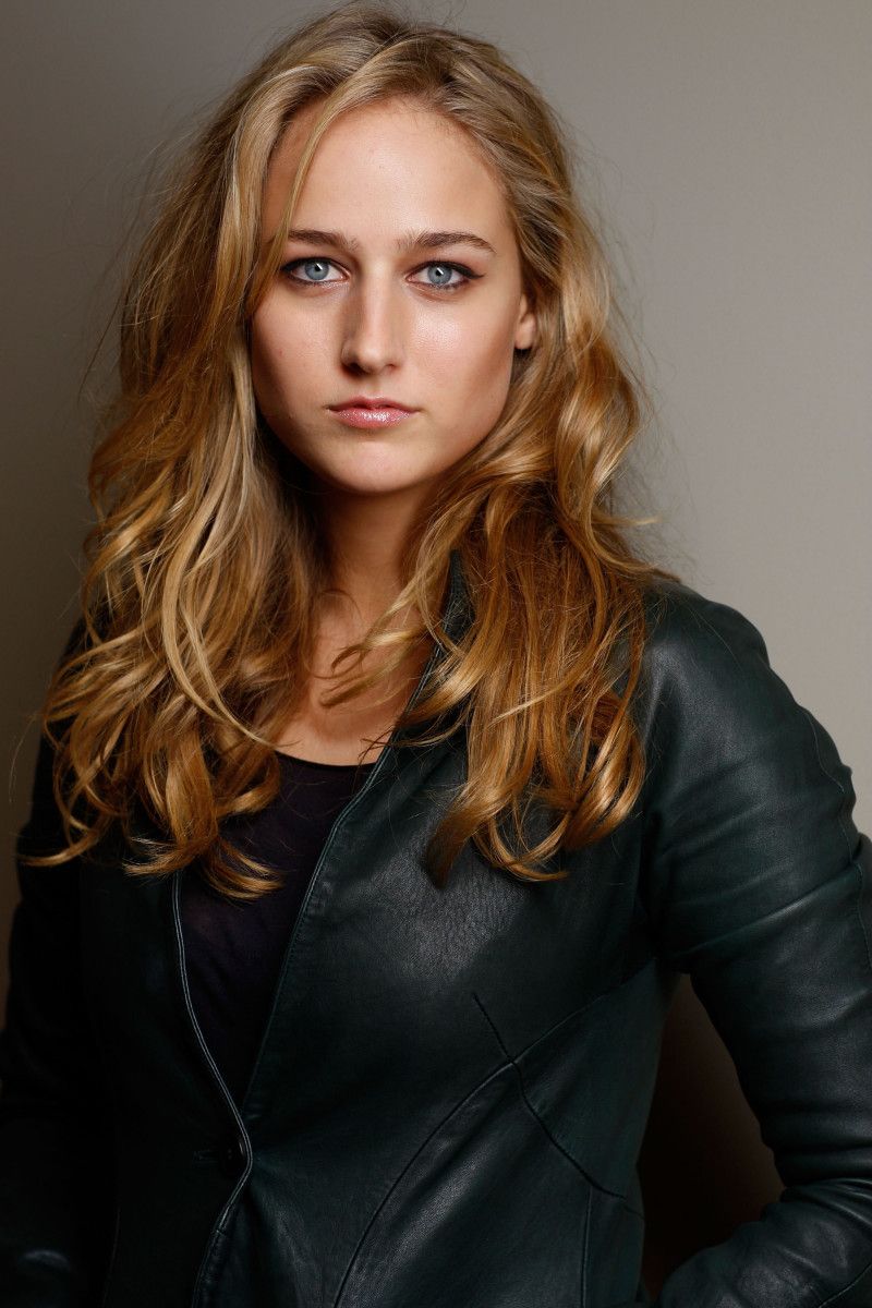 Leelee Sobieski wallpaper