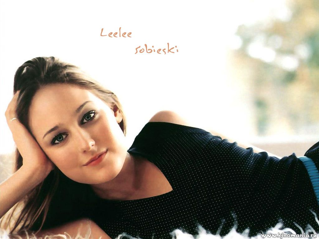Vita Gallery: Leelee Sobieski wallpaper