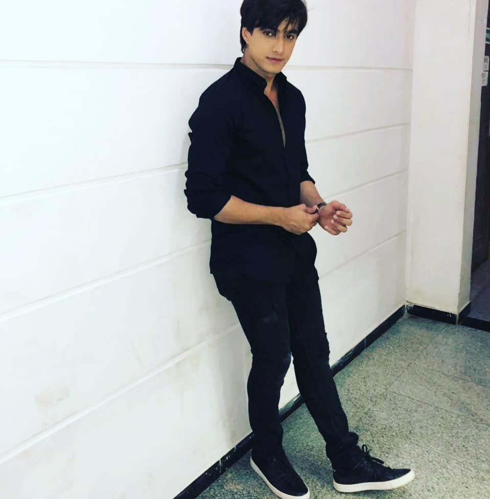 31.1k Likes, 876 Comments Khan on Instagram. Mohsin khan, Khan, How to look handsome