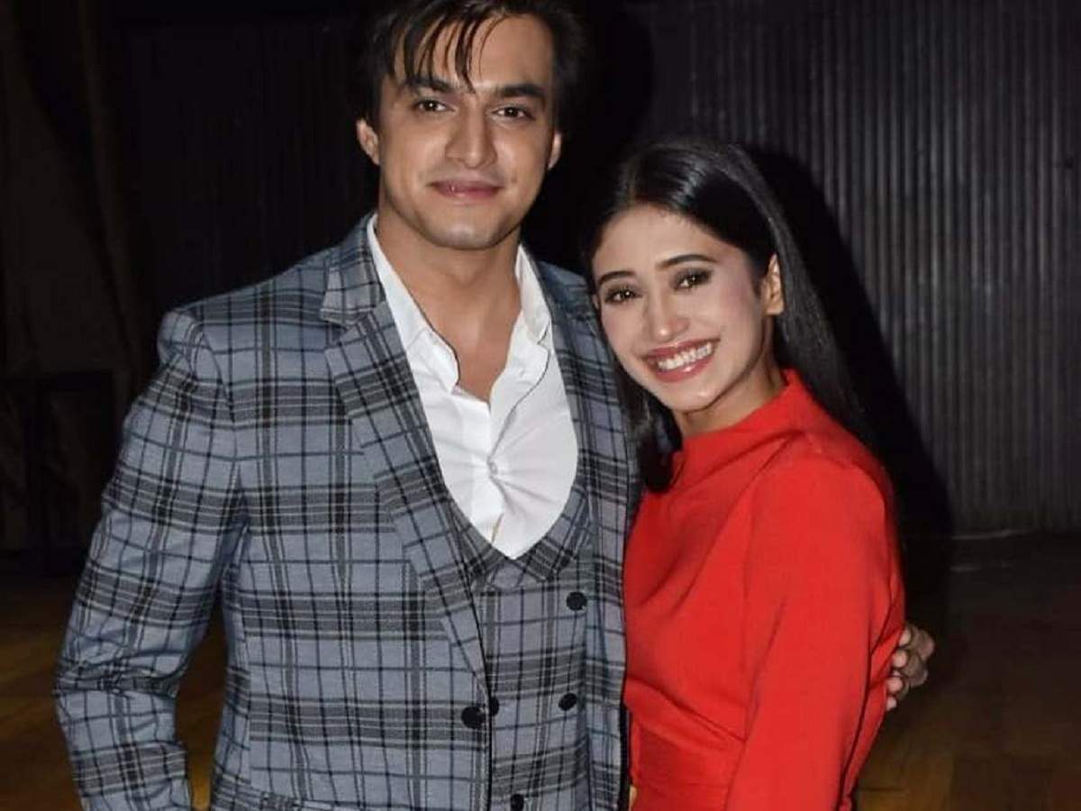 Yeh Rishta's Shivangi Joshi And Mohsin Khan Are Love Struck; A Look At Some Of Their Most Romantic Pics. The Times Of India
