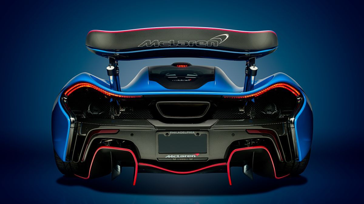 Your Ridiculously Awesome McLaren P1 Wallpaper Is Here
