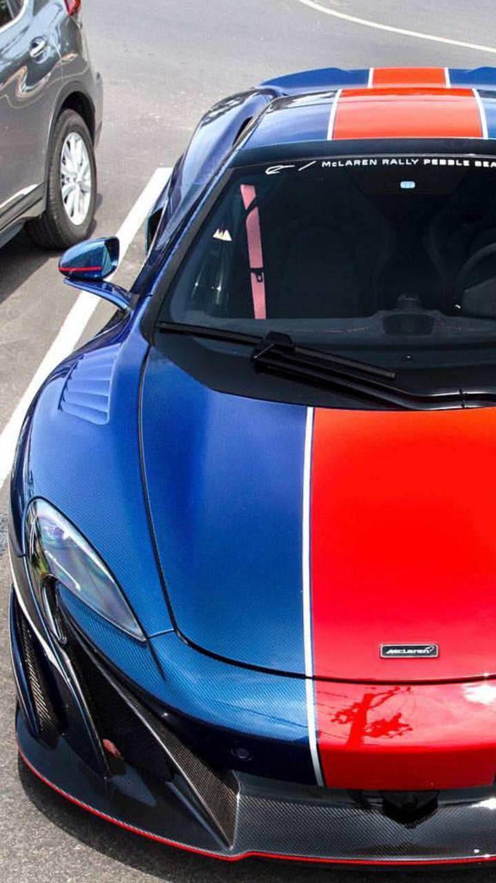 Blue carbon McLaren wallpaper