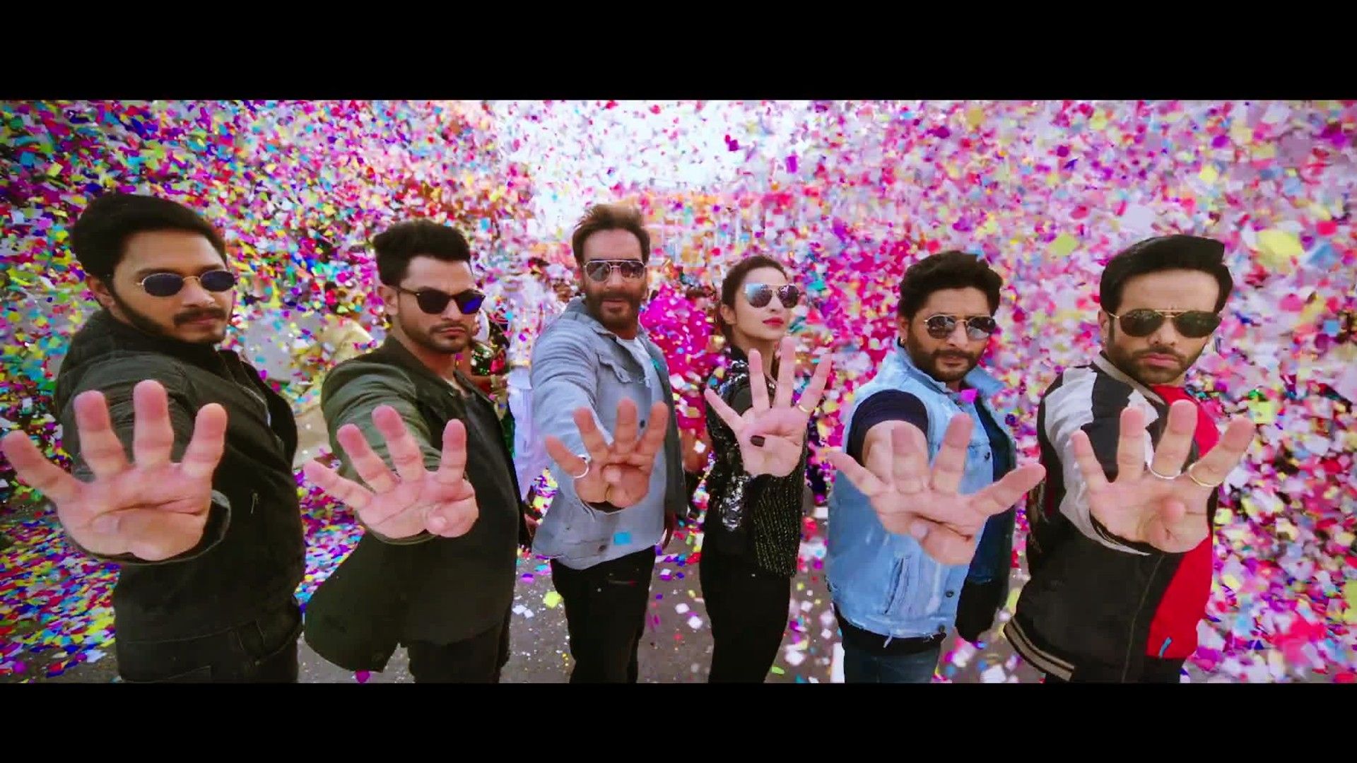 Golmaal Again Background Wallpaper 26651