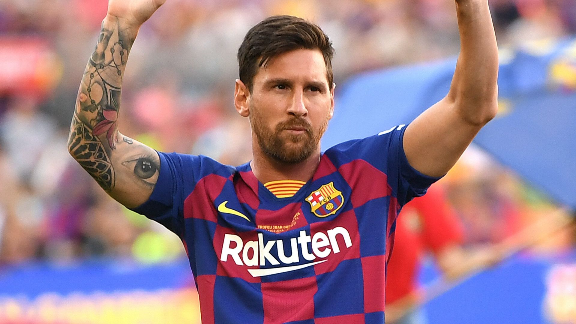 Messi scores twice as Barcelona win friendly
