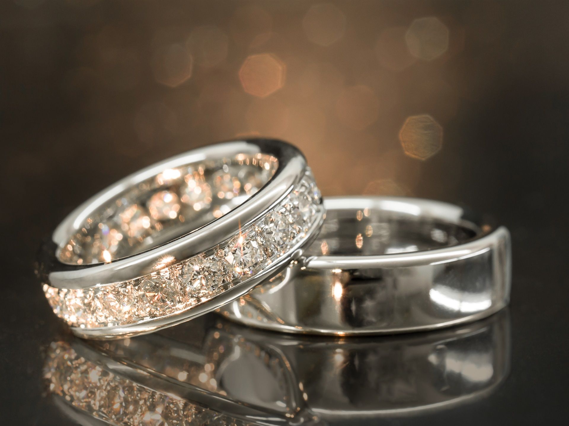 Wallpaper White gold diamond rings 1920x1440 HD Picture, Image